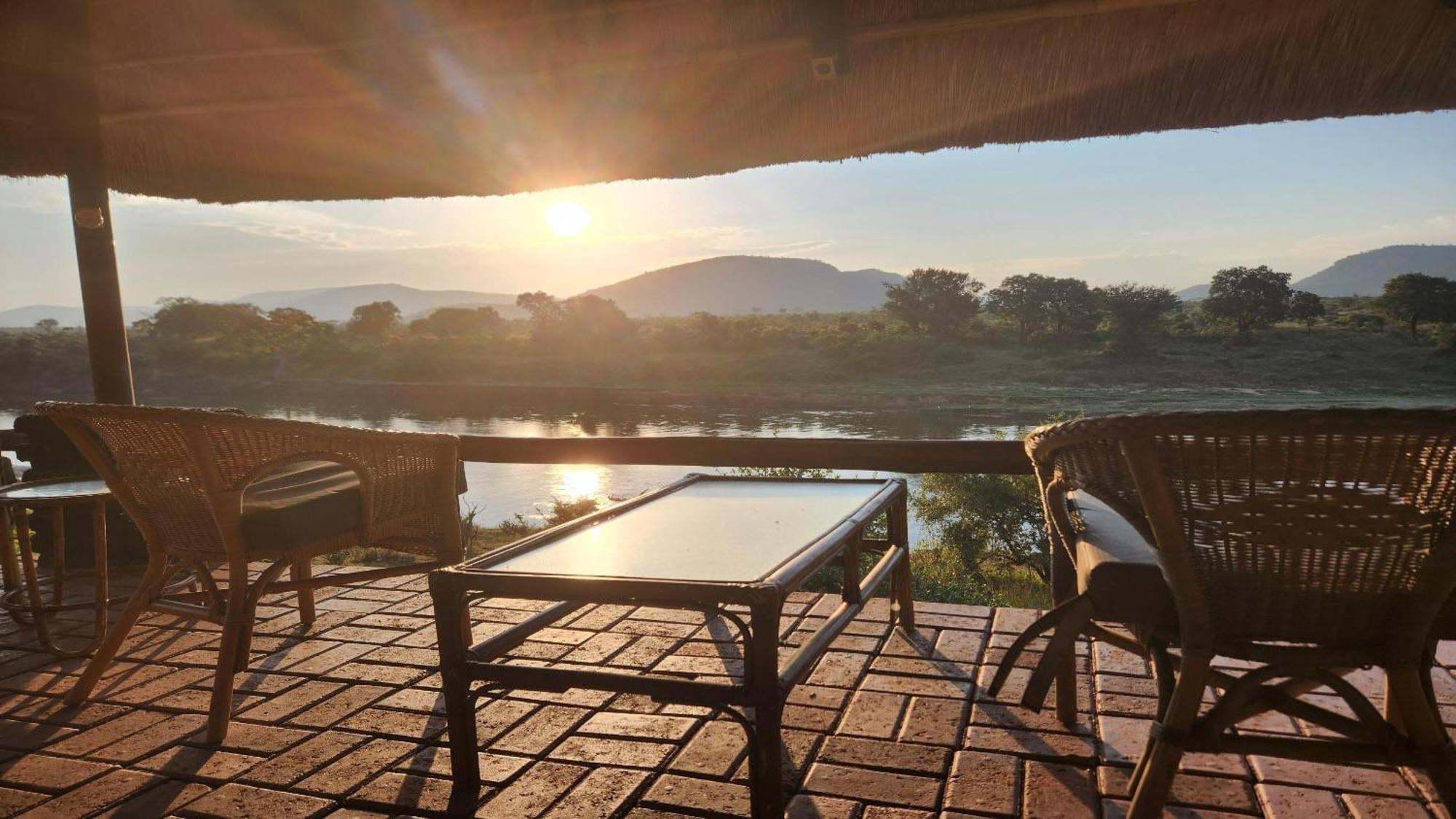 River Cottage Lodge Malalane Exterior photo
